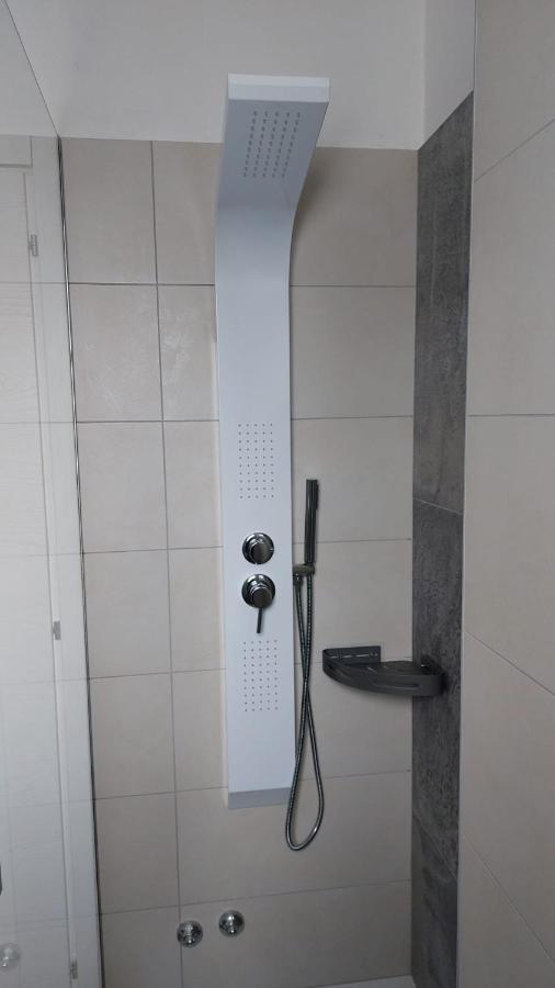 Ferienwohnung Sam&Sun Torbole Sul Garda Exterior foto
