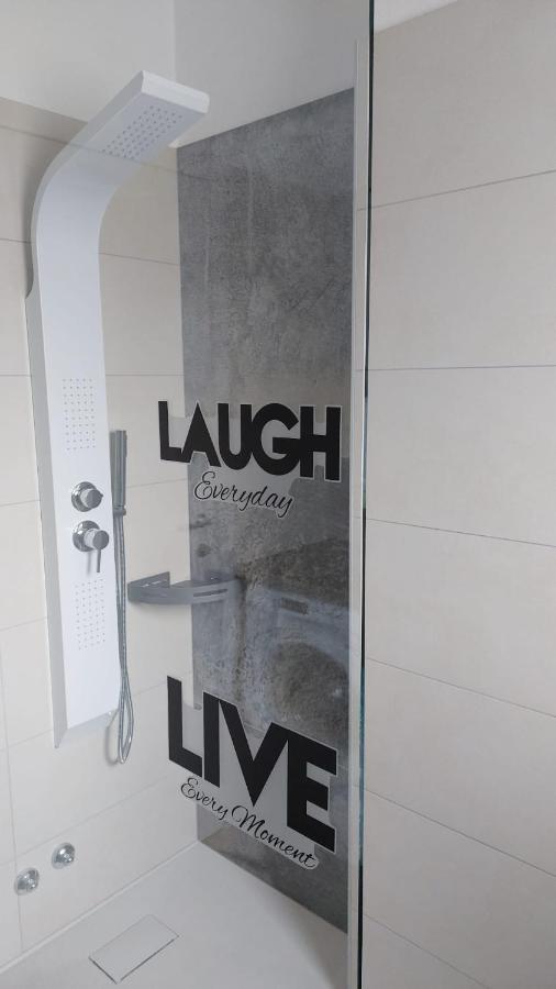 Ferienwohnung Sam&Sun Torbole Sul Garda Exterior foto